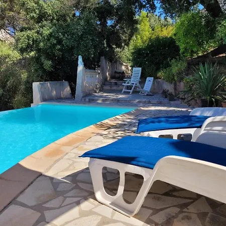 Les Jardins De La Laiterie Bed & Breakfast *