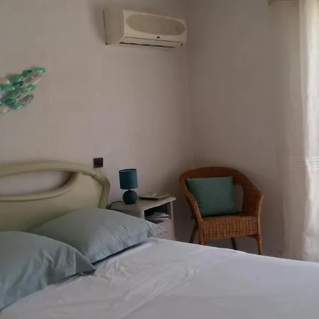Bed & Breakfast Les Jardins De La Laiterie Boulouris-sur-Mer