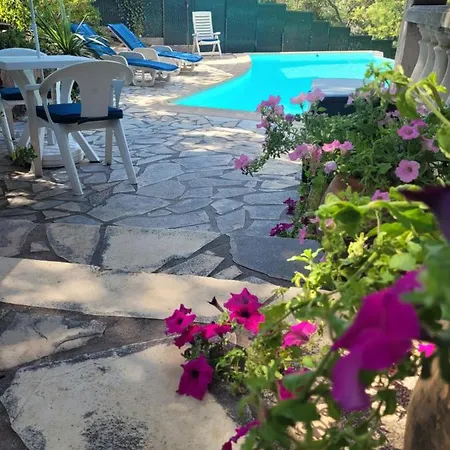 Bed & Breakfast Les Jardins De La Laiterie